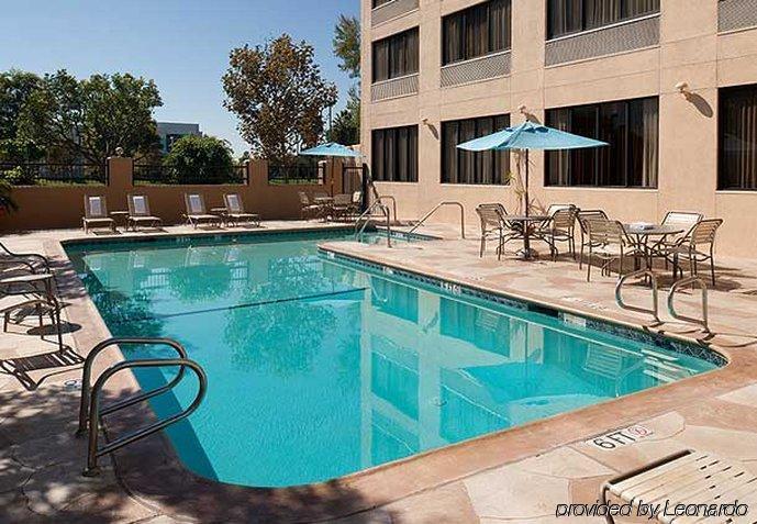 Courtyard By Marriott Cypress Anaheim / Orange County Hotel Létesítmények fotó